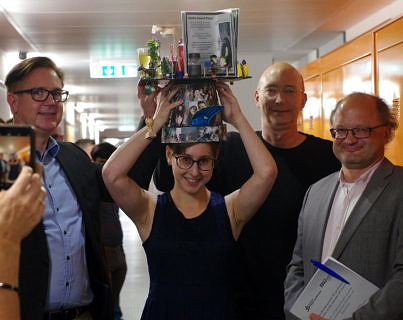 Dr. Tanja Bauer 2019 and examiners Prof. Libuda, Prof. Görling, Prof. Wasserscheid (image: FAU)